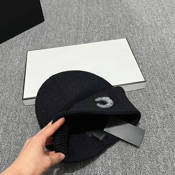 Luxury Fashion Designer Hats Men Womens Beanie Fall Winter Thermal Knit Hat Ski Bonnet High Quality Hat Luxury Warm Cap
