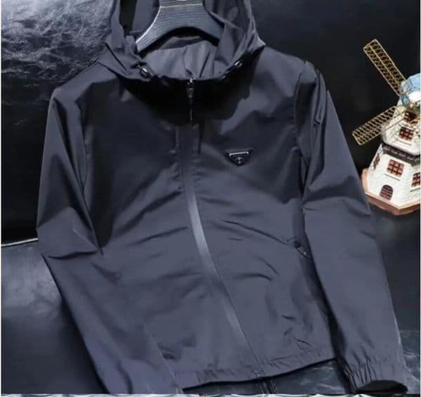 Men's Jackets new Luxury waterproof zipper hooded Designer jacket quick drying sports women jacket Vintage Loose windproof tops men coat