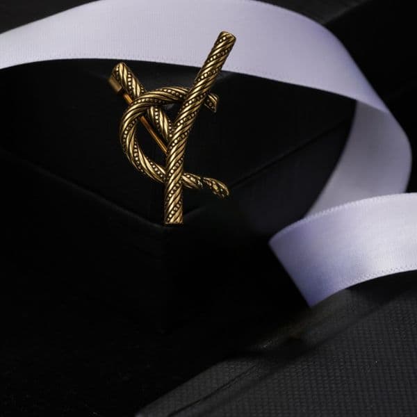 Luxury Pin Crystal Brooches for Men Women Brooch Designer Wedding Lovers Jewelry Gift with box
