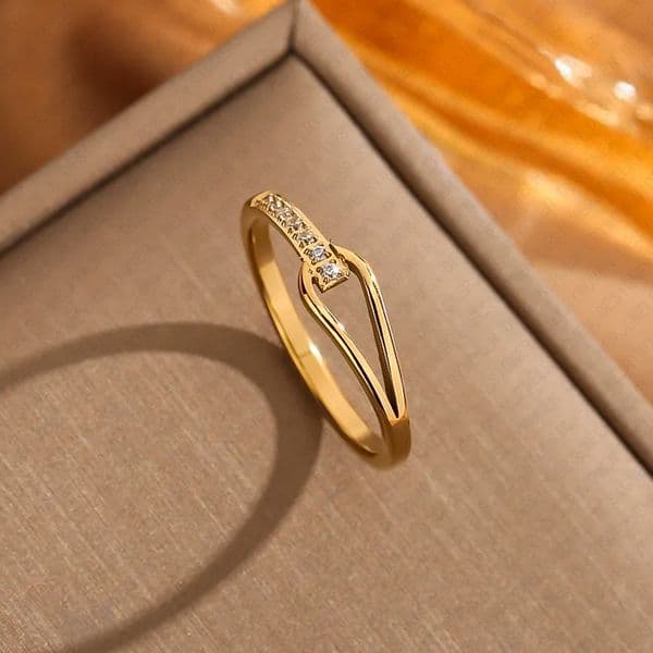Ring Designer Ring for Women Diamond Ring Geometric Shape Rings Luxury Jewlery Designer for Women Elegant Timeless Statement Exquisite Gift