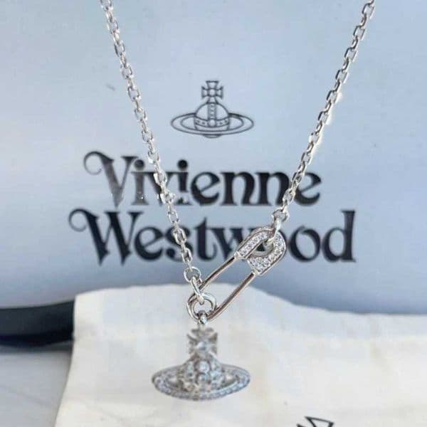 Pendant Necklaces Saturn Designer Vivienme Vivinne vivienes vivene Vivenes viviane vivvien vivenne Personalized Necklace westness woodness AAA++