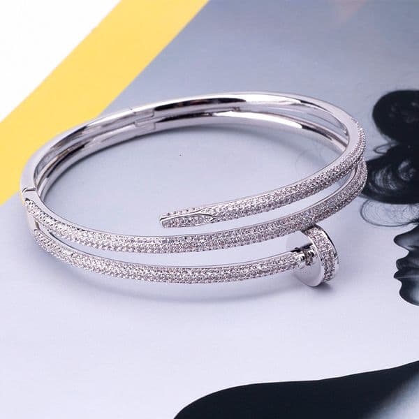 New Copper Plated Zircon Inlaid Original Buckle Nail Bracelet Personalized Gold Plated Inlaid Diamond European And American Jewelry