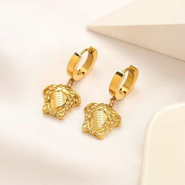 Brand Letter Gold Plated Stud Designer Earrings Crystal Pearl Earring Women Party Wedding Engagement Lovers Gift
