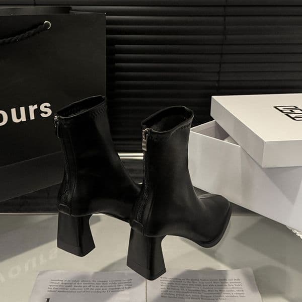 2026 new model Free shipping designer sheepskin version pointed high heeled boots with back zipper elastic slim single boot thick heel French style short for women