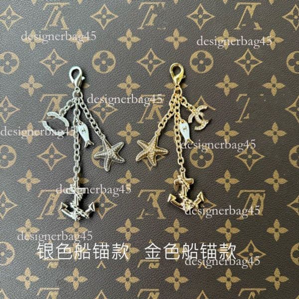 Cross Border New Style Small Style Luxury Designer Keychain keychain Women S Hardware Accessories Gold And Silver Anchor Beautiful Bag Chain