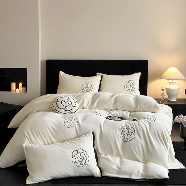Minimalist Luxury Matte Milk Velvet Embroidered Bedding Set Winter Warm Coral Fleece Warm Bed Sheet Duvet Cover