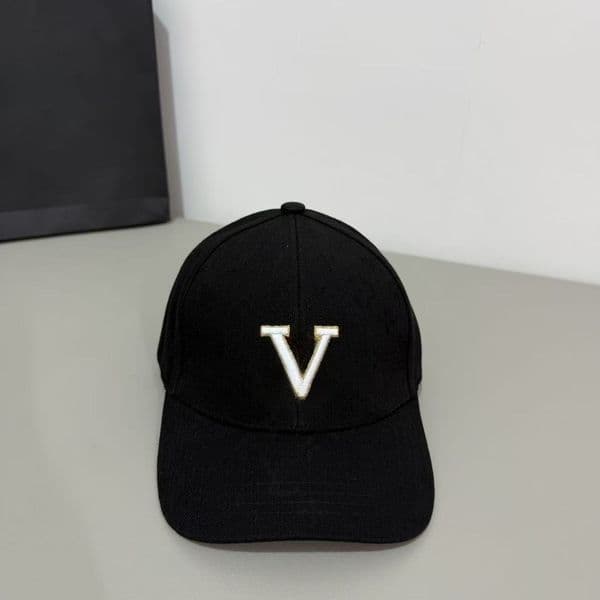Fashion Letter Baseball Cap For Men Women Embroidered Peaked Hat Cotton Soild Color Duck Tongue Caps Outdoor