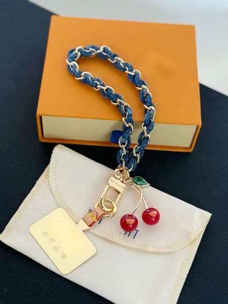 Designer Keychains Leather Unisex Colorful Letter Decoration Strap Detachable Lanyard Canvas Rainbow Phone Case Daily Carry Pair with Zipper Bag