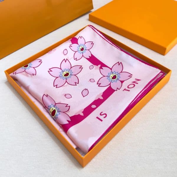 Scarves Women Designer silk Scarf fashion brand Polka Dot Geometric wrap Head scarfs square Ring silk twill Scarves shawl birthday gift Easy