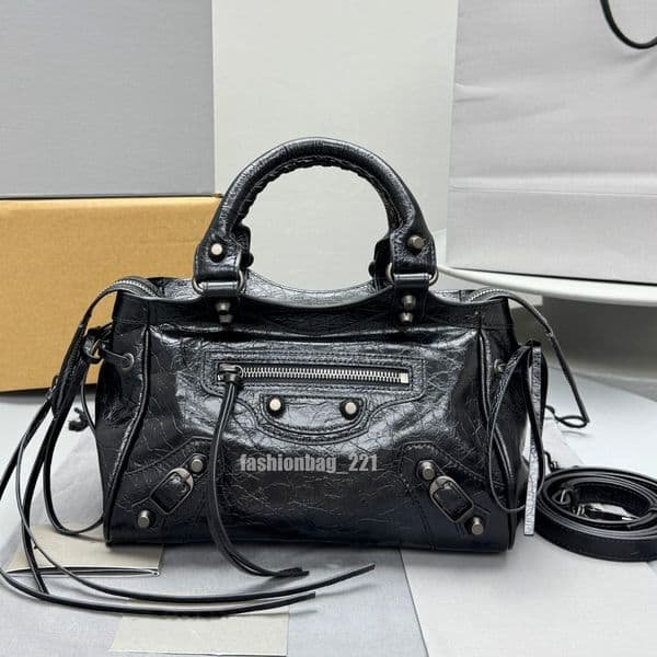 New Designer Women's Bowling Bag - Fine Lambskin Leather Shoulder/Handbag - Luxury Oil Wax Black/Pink - Sweet & Cool Style Purse with Side Straps