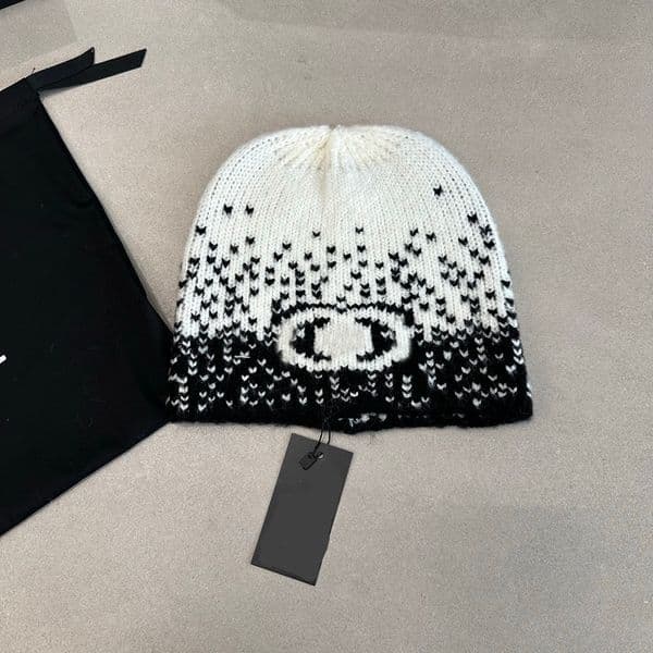 Hats Beanie Hat Men Luxury Knitted Hat Designer Winter Hat Fashion Design Autumn Letter Warm for Both Men Women Designer Hat