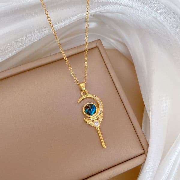 Ladies Charm Magic Wand Starry Sky Charm Gorgeous Full Diamond Necklace Womens Versatile Clavicle Chain Titanium Steel Chain Boutique gifts