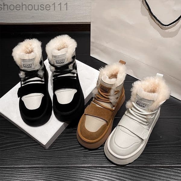 Boots Autumn and Winter Women s New Fashionable Thickened Wool Designer Shoes Hot Girl Warm Cotton snow boots Shoes Versatile Luxury Snow Boots