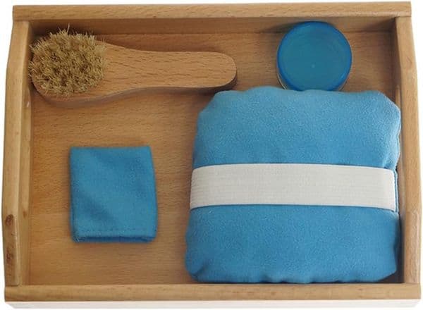 Montessori daily life, taking care of oneself, professional teaching aids, waxing shoes, work set