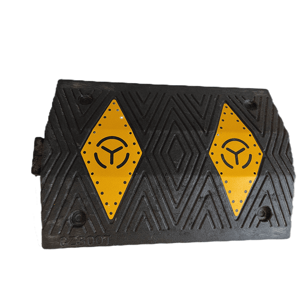 Mercedes Benz 50mm Thick Speed Bump with Clips High Quality Anti Aging Speed Humps for Highways Load Capacity 300 tons