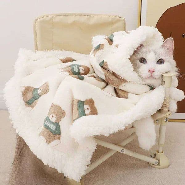 Autumn Winter Pet Clothes Cloak Blanket French Bulldog Puppy Warm Windproof Jacket Sweaters For Small Chihuahua Dog Coat 25H1222