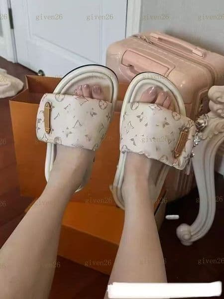 Woman Red Pink Denim shoe cherry blossom murakami Sandale Designer slipper Luxury Sliders sunset Comfort Sandal Men Flat Mule Bom dia Beach leather pool pillow slide