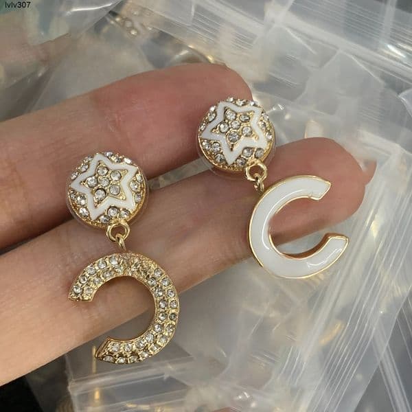 Stud Charm Luxury Earrings pearl Designer 18k Gold Plated Crystal Zirconia Stud Earrings for Women Design Diamond Earrings Wedding Party Jewelry