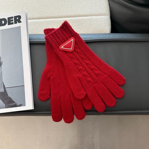 Women Cashmere Gloves Macaron Knitted Touchscreen Finger Hole Winter Autumn Warm Gloves Christmas Halloween Female Mitten