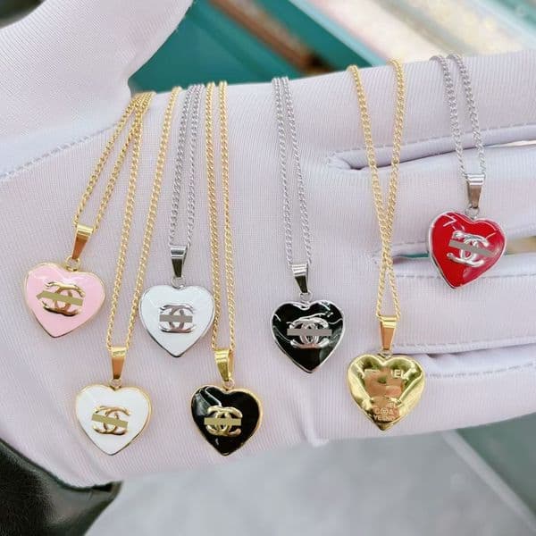 Pendant Necklaces Enamel black white red pink designer back engrave girls double C heart small pendant necklace 18K Gold Silver 316L stainless steel branded