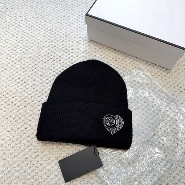 Beanie Designer Hats Knitted Hats Men's and Women's Beanie Winter Hat Ski Bonnet Soft Cashmere Street Luxury Beanie Hats High Quality