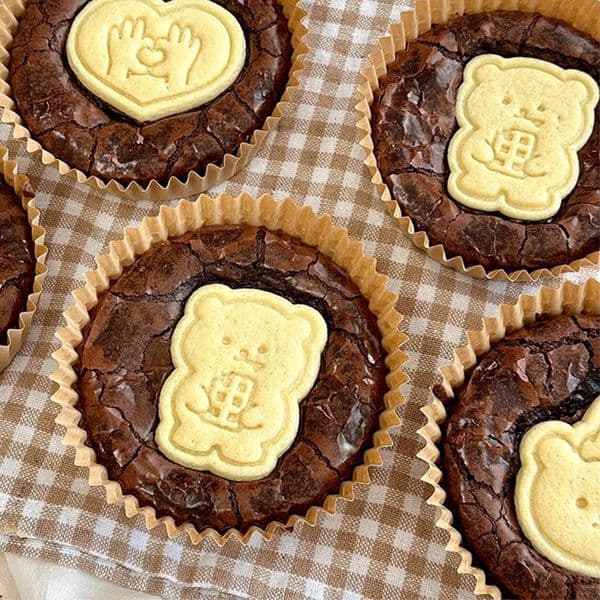 New Valentine's Day Cartoon Chocolate Bear Fondant 3D Embossed Cookie Mold