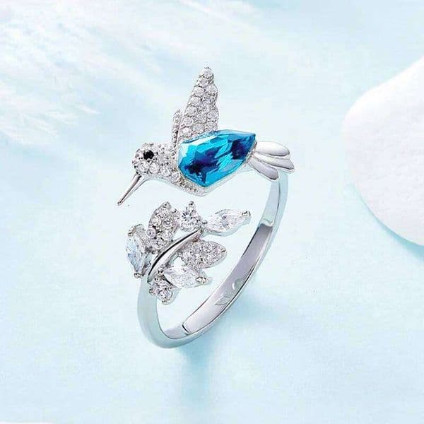 Huitan Luxury Leaf Bird Opening Ring with Bright Zirconia Lady Party Jewelry Aesthetic Silver Color Finger Accessories for Women