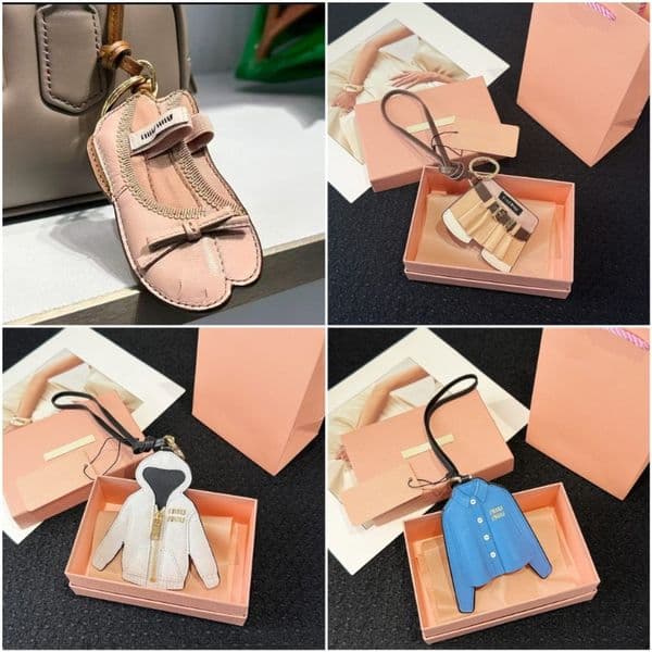 Top Quality Leather Keychain Designer Key Rings Lanyards Unisex Classic Car Keychain Cute Bag Charm for Women Ballet style Luxury Gift with Original Box
