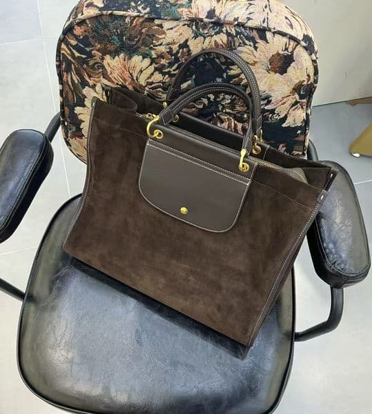Luxury Retro Suede Matte Computer Briefcase women's bags frosted cowhide niche design handbags commuting versatile briefcases large-capacity shoulder tote bags