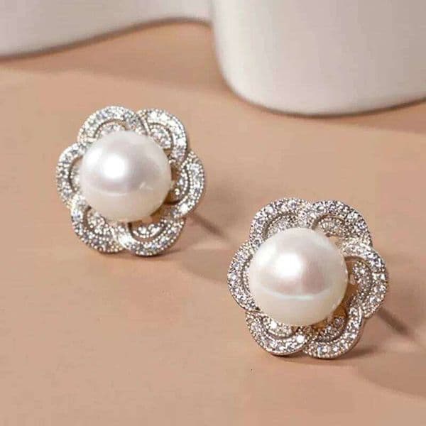 Huitan Exquisite Flower with Imitation Pearl New for Women Aesthetic Female Earrings Wedding Trendy Eternity Jewelry