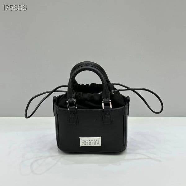 Designer Evening Bags Luxury New Fashionable Leather Crossbody Bag Women's Underarm Bag Versatile Single Shoulder Bag