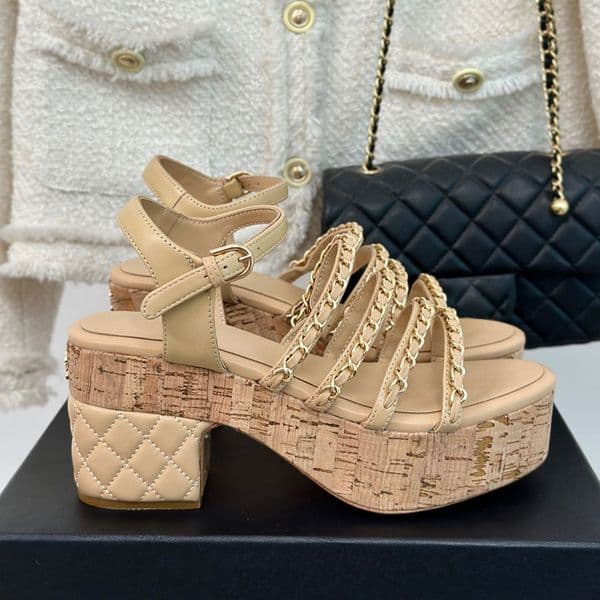 new Fashion real Leather Chain Platform heel Sandals Ankle Strap Wood sole Chunky block heels Dress Shoes womens Luxury designer Evening praty shoes Black white