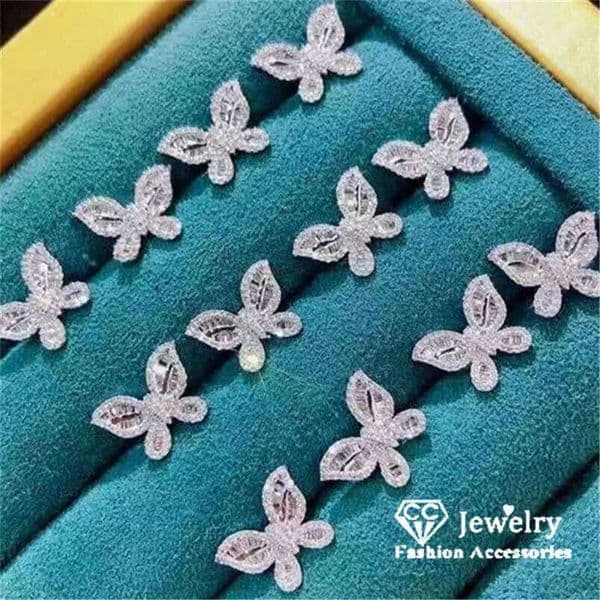CC Butterfly Stud Earrings For Women 925 Silver Needle White Cubic Zirconia Fine Wedding Jewelry Fashion Accessories CCE706