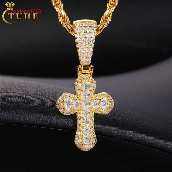 Fashion Design Hip Hop Jewelry Cross Necklace 925 Sterling Silver Asscher Cut VVS Moissanite Diamond Iced Out Cross Pendant