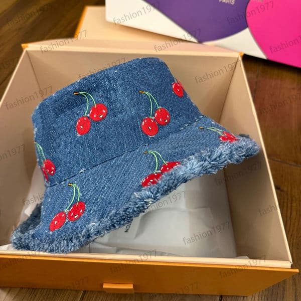 Designer bucket hat cowboy hat cherry foldable hatwide brim hats women visitor travel jeans bucket hat fitted flanging bonnet fisherman sunscreen farm hat