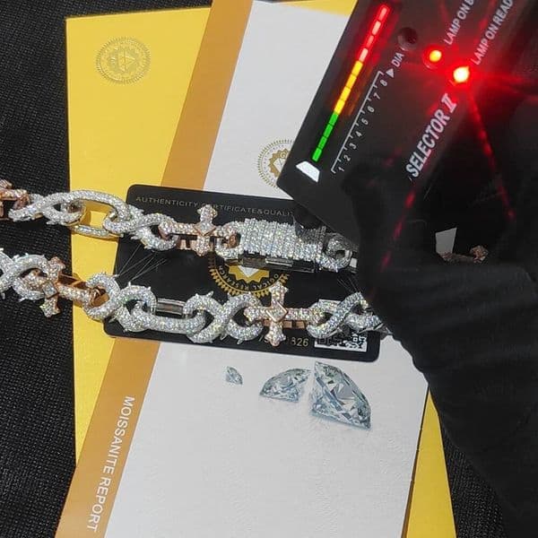 Thorn Cross Pass Tested and Certified Necklace Sterg Sier VVS Moissanite Miami Cuban Chain Gift for Men Free delivery