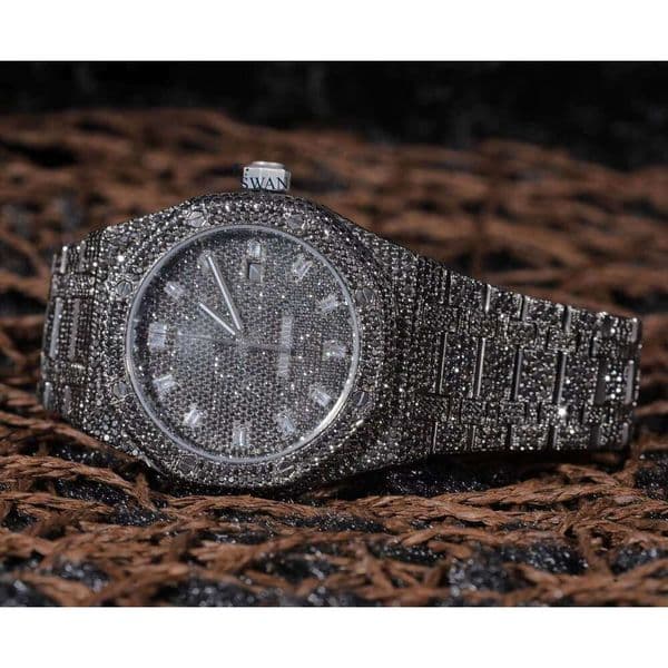 High Quality Custom Full Iced Moissanite Dia Black Color Hip Hop Mechanical Watch in Stainless Steel