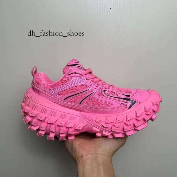 Defender Sneakers Designer Shoes 7.0 7.5 Summer 22 Women Men Tire Paris Shoes Rubber Dad Chunky balenicaga Sneaker Casual Fashion Mesh and Nylon balenicaga Shoe fbf