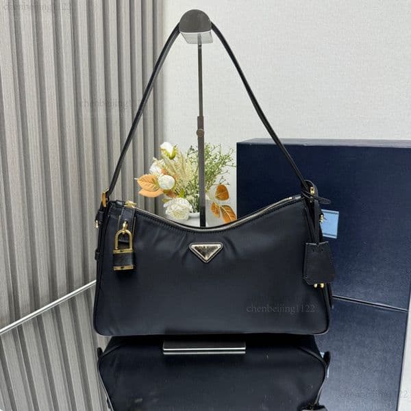 99A The designer created this stylish and casual leather handbag with a crossbody strap and shoulder strap. The pure steel hardware adds to the fashionable look.