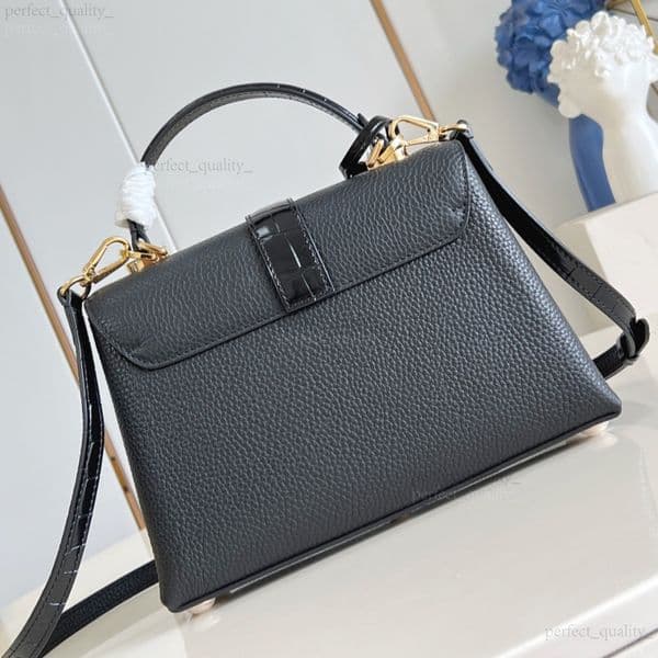 99A High-end Design Handbag, 100% genuine leather with no worries, equipped with superior pure steel hardware craftsmanship, single shoulder handbag or crossbody bag