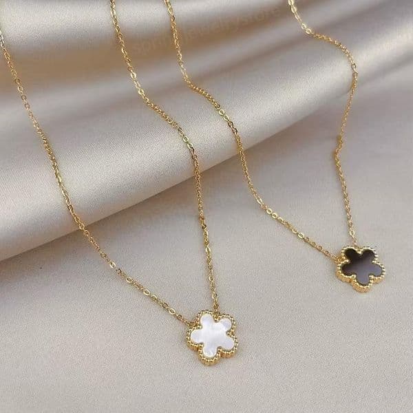 Clover Pendant Necklaces For Women Jewelry 18K Gold Silver Plated Titanium steel Bijoux de luxe Lady Stone Necklace Designer Women Gift With Box