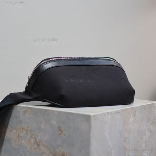 12A Designer Creative Shoulder Bag with Single Handle. Premium leather material enables you to effortlessly embrace the high-end fashion style. Versatile design.