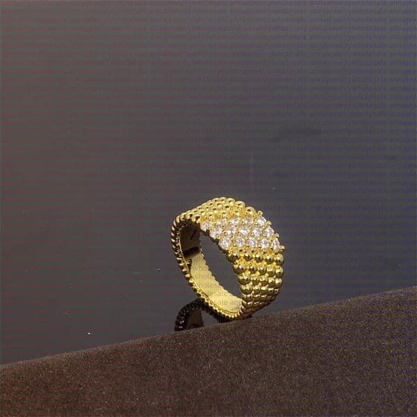 Designer Rings Clover Bracelet Necklace earrings for women classic flower Bracelets Necklaces Love 925 Silver diamond Ring 18k Gold jewelry luxury gifts