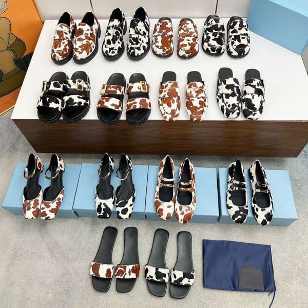 Designer Sandals Women Saffiano Cow Shoes Sandals Famous Designer Women Cowhide Heels Sandals Ballerinas Shoes Slipper Triangle Logo Pattern