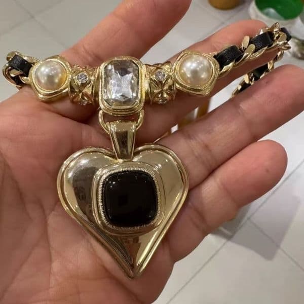 Luxury Charms Women Necklace Jewelry Yellow Gold Plated Letter Heart Pendant Necklaces For Girls Women Nice Gift
