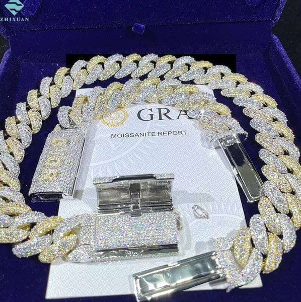 Custom 20mm Cuban Link VVS Dia Fine Jewelry Necklace for Men Two Tone Sier Charm Moissanite Chain