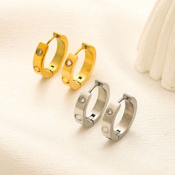 Luxury Stud Earring Famous Jewelry Women Brand Hoop Designer Earrings Crystal Pearl Earrings Wedding Party Gift