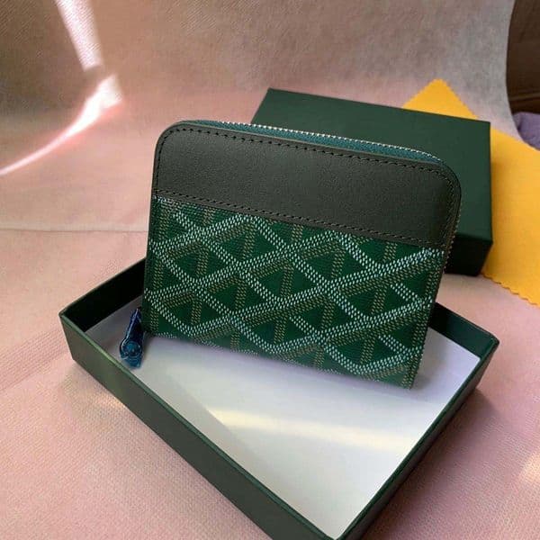 Designer keychain for womens luxury leather wallet mini bags keyring keychain green red black stylish keychain hangings leather keychain01
