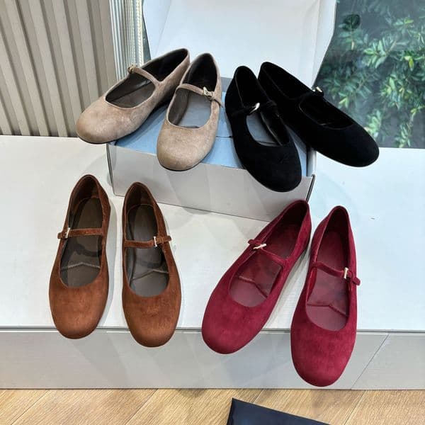 top quality new Summer Round-toed suede Ballet flats Mary Jane shoes with strap ballerina Flat loafers for womens Luxury designer shoes Walking Dancing shoes