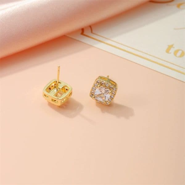 Heart earring womens high grade plated gold earrings for woman delicate stylish woman earrings moissanite simple ornaments wedding fine zl446